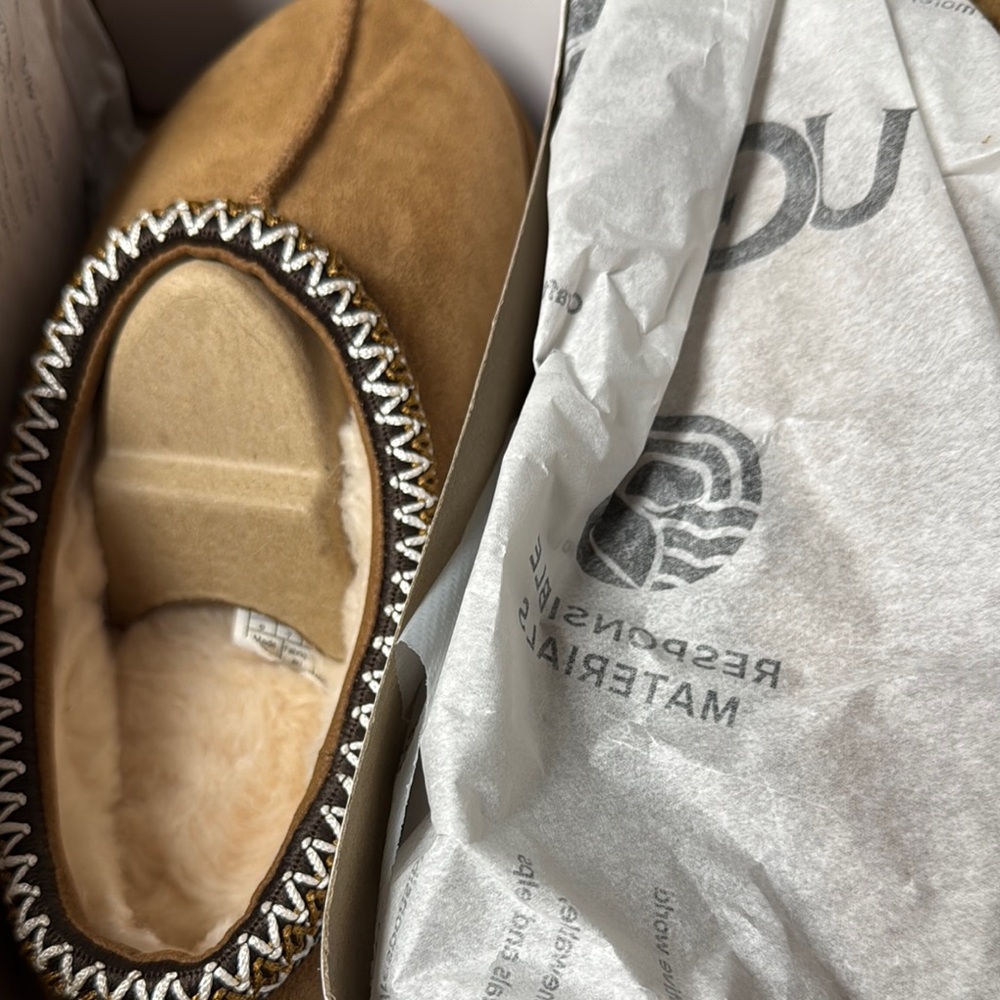 Cozy Tan Slip-On Women's Shoe - Picture 3 of 5
